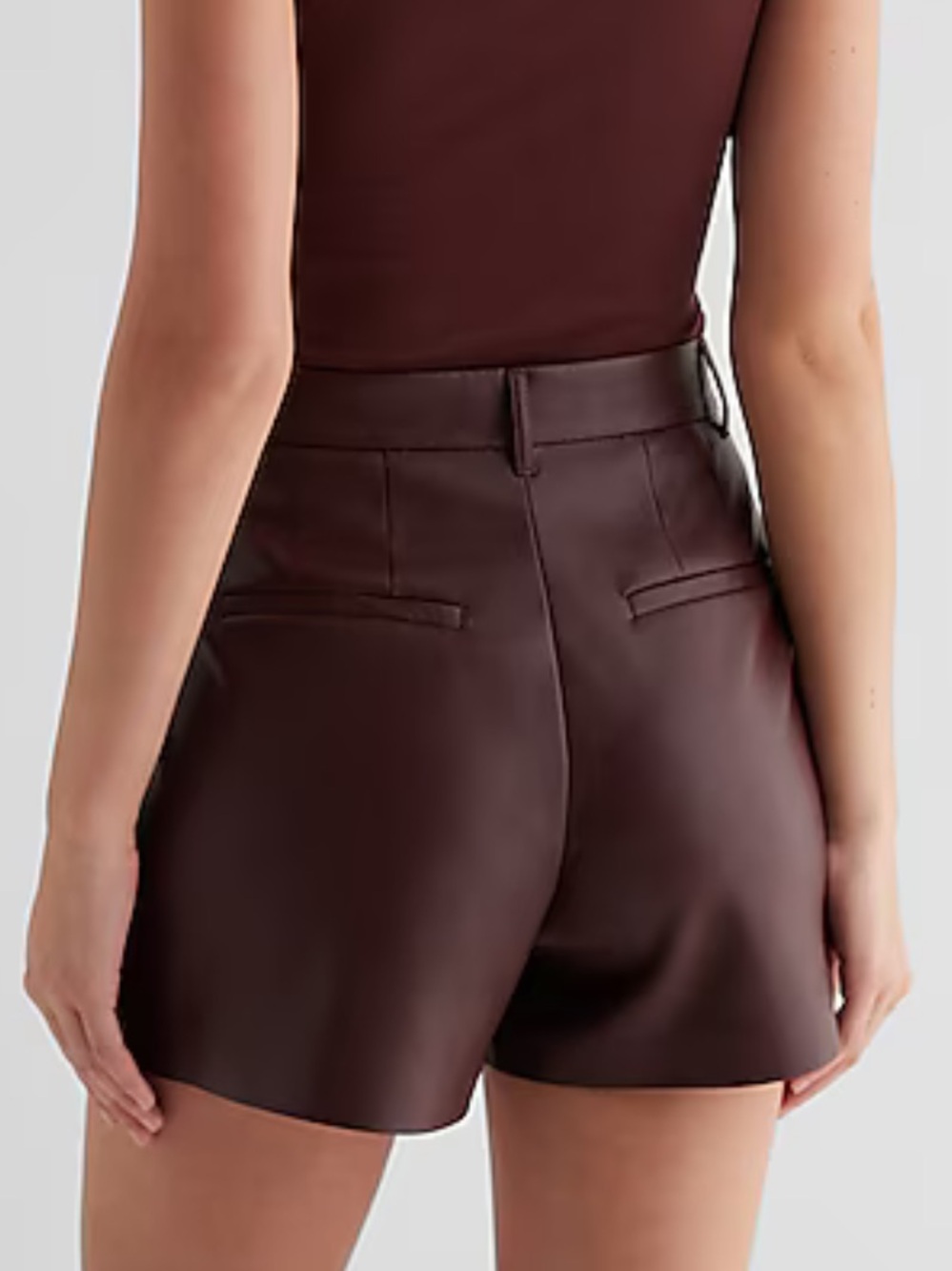 Express Brown Editor High Waisted Faux Leather Shorts Size 6 - Picture 3 of 12